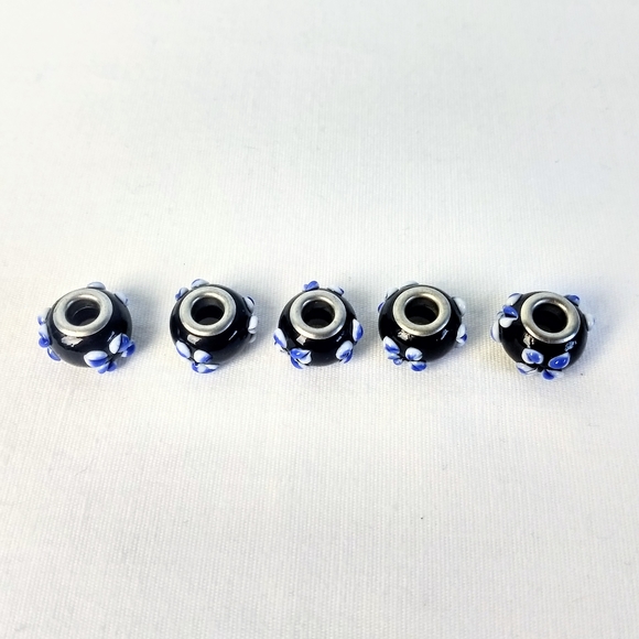 Jewelry Bracelet Lampwork Glass Flower Charms - Picture 3 of 3